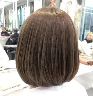 ミディアム パーマ 趙 英来のヘアスタイル