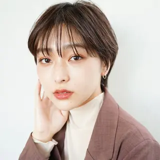 ショート 🪐脱白髪染め 🪐松尾菜々美のヘアスタイル