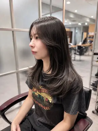 ミディアム オオカワユウキ 🎀newi池袋のヘアスタイル