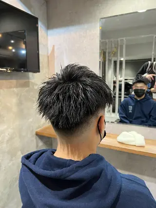 ショート メンズ パーマ特化美容師 佐藤壮流のヘアスタイル