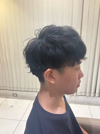 メンズ カットパーマ募集中 クサカハルトのヘアスタイル