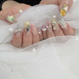 ネイル 東 千夏のネイルデザイン