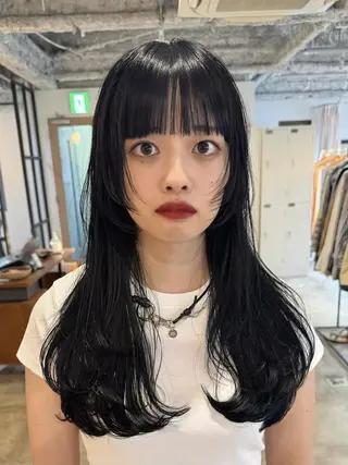 ミディアム パーマ カラー CEINE+ officialのヘアスタイル