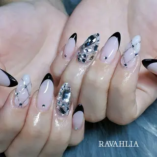 ネイル nail room RAVAHLIAのネイルデザイン