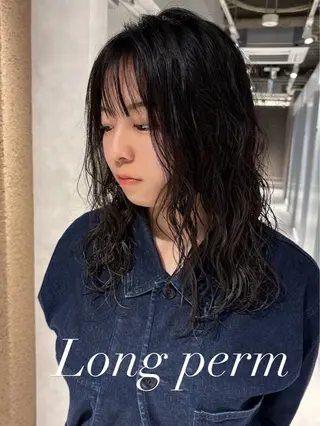 セミロング パーマ 芝田 怜也のヘアスタイル