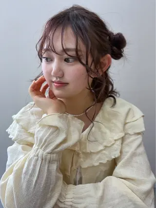 セミロング カラー 駒場 まといのヘアスタイル