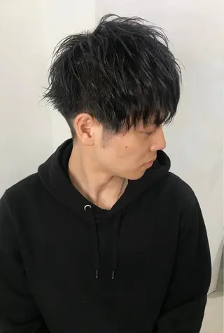 ショート カラー パーマ メンズ メンズ縮毛矯正 細谷碧海のヘアスタイル
