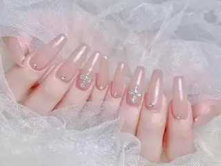 ネイル Lily ✨のネイルデザイン