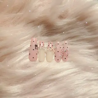 ネイル 🎀 アネラ しま  🎀のネイルデザイン
