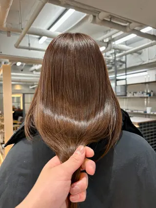 セミロング 💎艶髪／縮毛特化 世麗💎のヘアスタイル