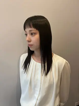 ロング anri/大阪/ レイヤーカットのヘアスタイル