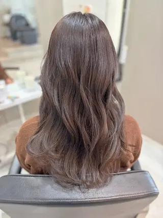 ロング カラー karen 髪質改善のヘアスタイル