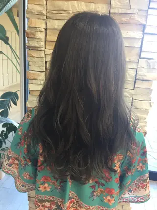 セミロング カラー 🌟イメチェン美容師 🌟清水 大輝のヘアスタイル