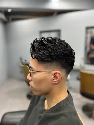 ショート パーマ メンズ 池袋メンズパーマ フェード純平のヘアスタイル