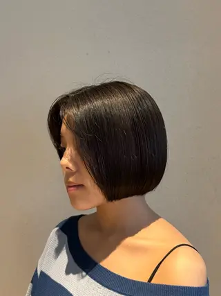 ショート 艶カラー×レイヤー 🪽maiのヘアスタイル
