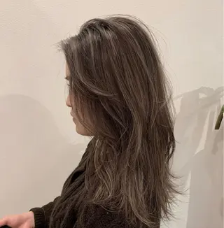 カラー 永見 すず佳のヘアスタイル