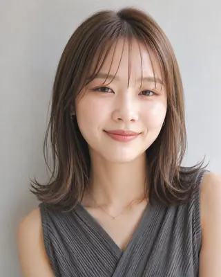 ミディアム 女性カット&カラー モデル⭐️大坂望心のヘアスタイル