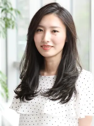 ロング パーマ 露崎 遼のヘアスタイル