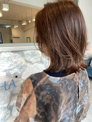 ミディアム Ｎ． Emiのヘアスタイル