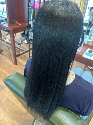 ロング Azule なつめのヘアスタイル