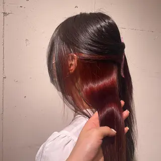 セミロング 山岸 朱里のヘアスタイル