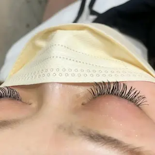 マツエク・マツパ annoii _pomのヘアスタイル