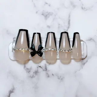 ネイル 🍭Yun nail hyejin🌸のネイルデザイン