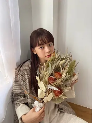 ロング Sanctuary with Edenのヘアスタイル