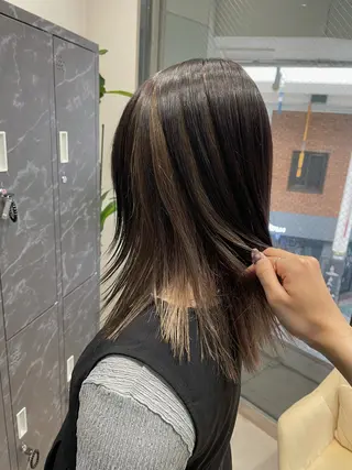 ミディアム カラー 🪿透明感/艶カラー ﾜﾀﾅﾍﾞｱｵｲのヘアスタイル