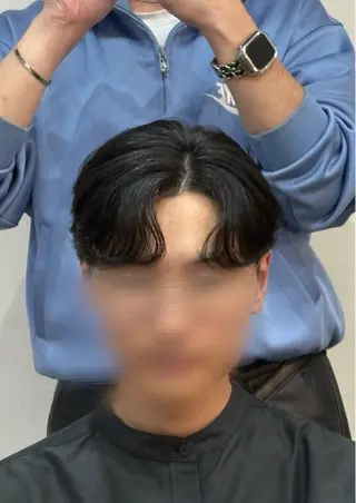 ミディアム パーマ メンズ 町田メンズパーマ 特化 金井蒔士のヘアスタイル