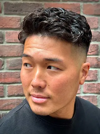 ショート パーマ 吉田 一希のヘアスタイル