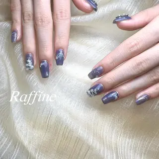 ネイル RAFFINE haru🦋🩵のネイルデザイン