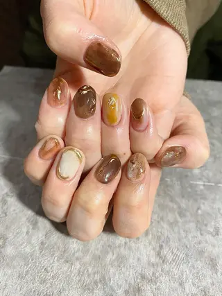 ネイル 板垣 綾乃のネイルデザイン
