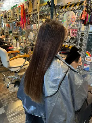 ロング カラー KOYA コヤのヘアスタイル