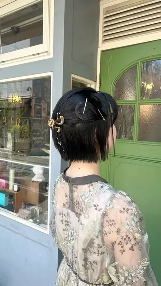 ショート ヘアアレンジ BRITS 渡辺 菜々子のヘアスタイル