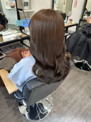 セミロング カラー 艶髪レイヤー上田 紗也🇰🇷💗のヘアスタイル