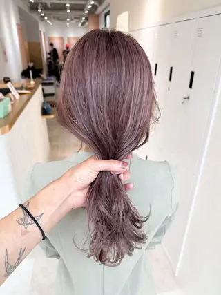 ミディアム カラー 艶髪/髪質改善 塩屋公一朗のヘアスタイル