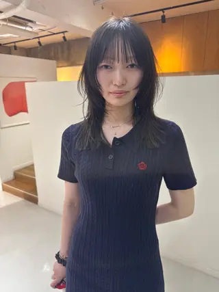 セミロング カラー 縮毛矯正特化型美容師 名古屋LORENハダのヘアスタイル