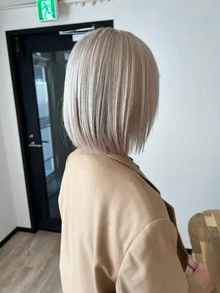 ミディアム カラー 🌱小顔魅せショート 髪質改善カラー/泉綺のヘアスタイル