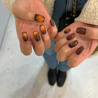 ネイル KARIN LANDHAKATAのネイルデザイン