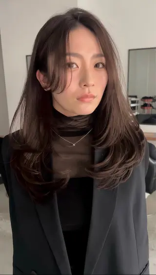 ロング 秋田 さとこのヘアスタイル