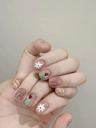 ネイル Hana Bloom Nail💗YUIのネイルデザイン