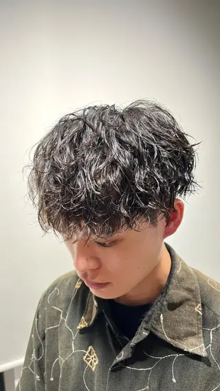 ショート パーマ メンズ 🏆メンズヘア特化 🥇代表りんぺーのヘアスタイル