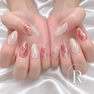 ネイル ロエ ゆいのネイルデザイン