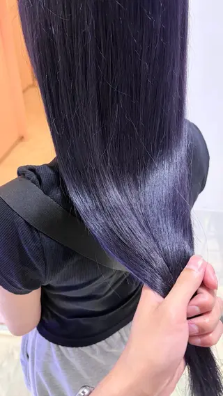 ロング カラー レイン🌏🍀 透明感/ハイトーンのヘアスタイル