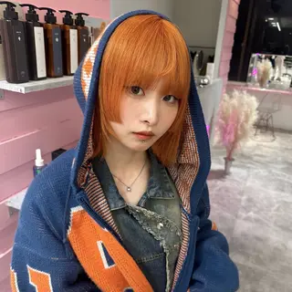 ショート カラー メイ ☪️のヘアスタイル
