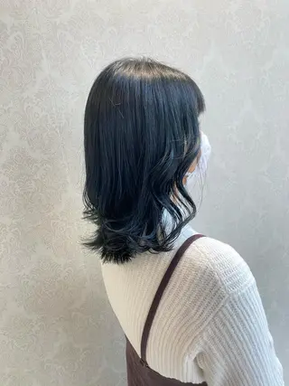 ミディアム カラー デザインカラー✨新倉 佑奈のヘアスタイル