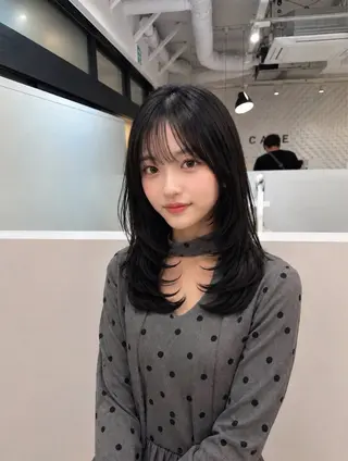 ミディアム カラー 京谷 日向のヘアスタイル
