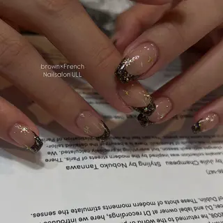 ネイル nailsalon ULLのネイルデザイン