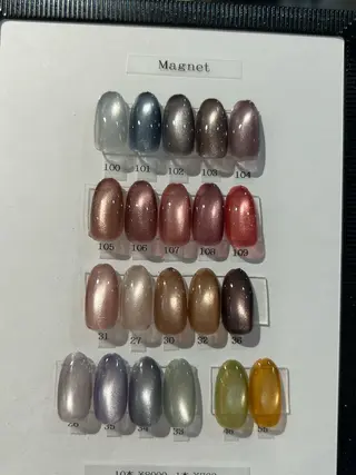 ネイル エーナイン 春光店のネイルデザイン